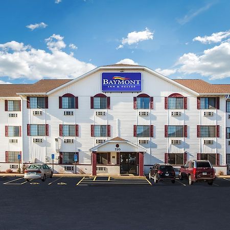 Baymont By Wyndham Cedar Rapids Hotel Eksteriør billede